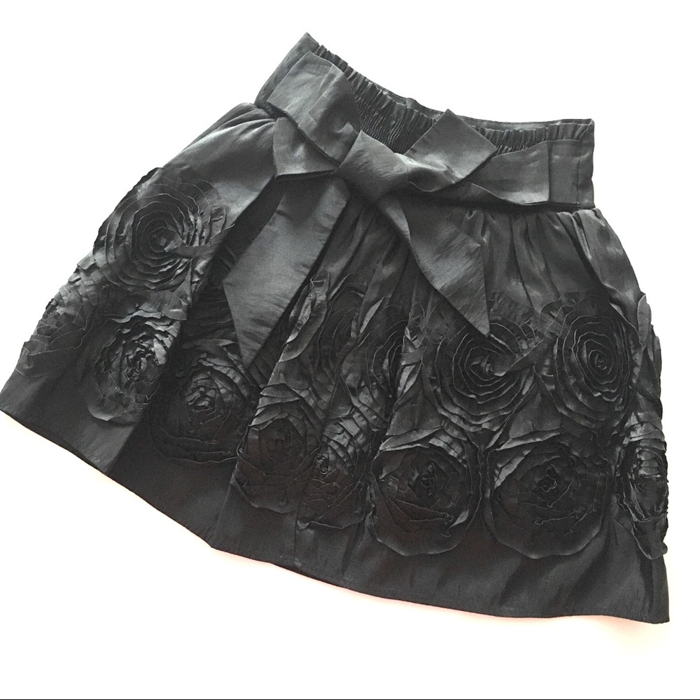 CANDIE’S GIRL STYLISH BLACK SKIRT SIZE M NWOT